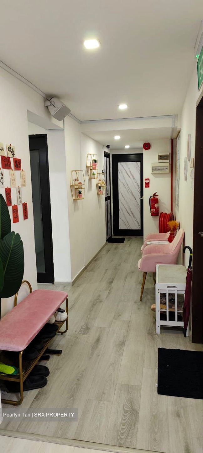 201E TAMPINES STREET 23 (D18), Shop House #484671901